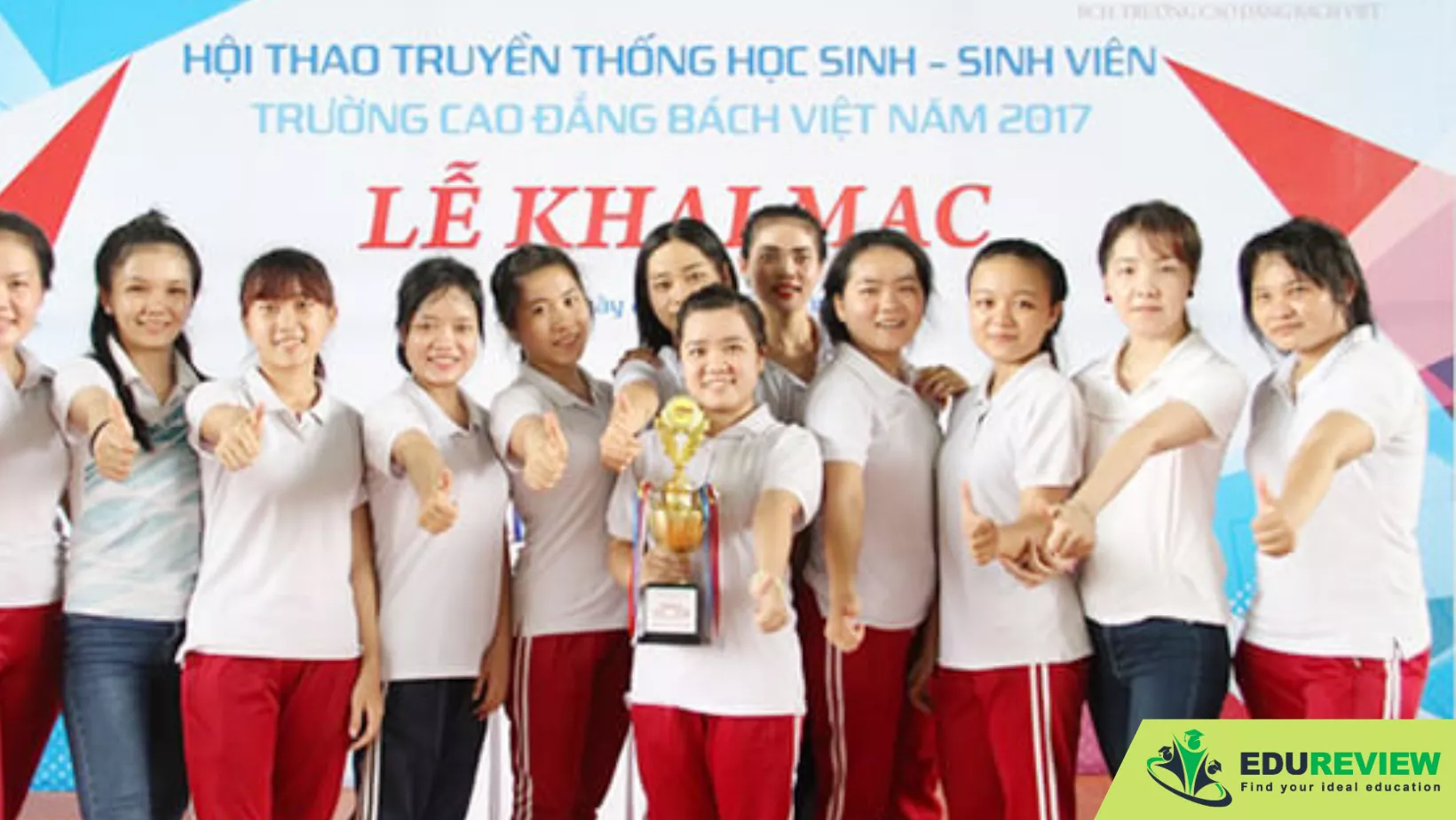 Thông tin tuyển sinh Trường Cao Đẳng Bách Việt 2023