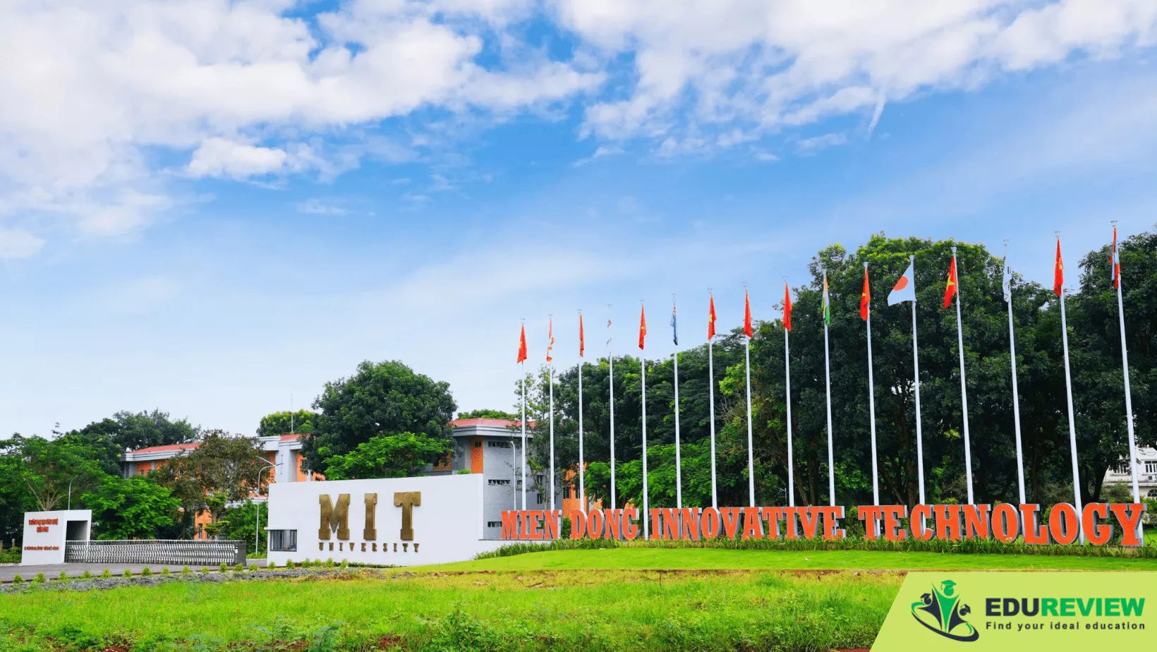 Đại học Công nghệ Miền Đông (1)