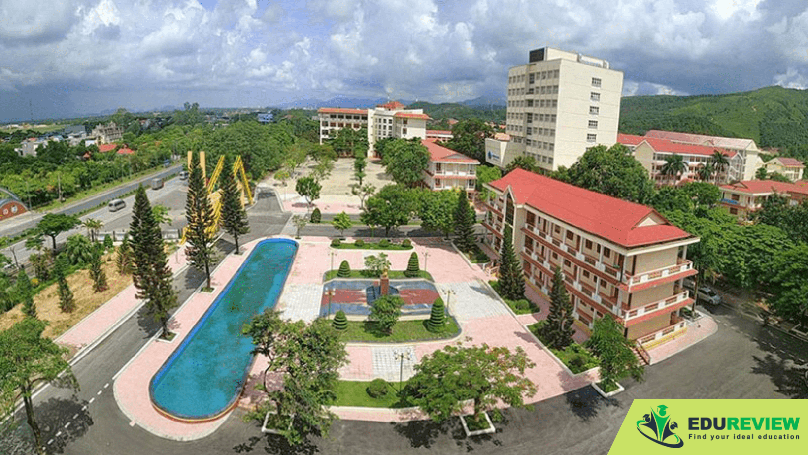 Đại học Hạ Long