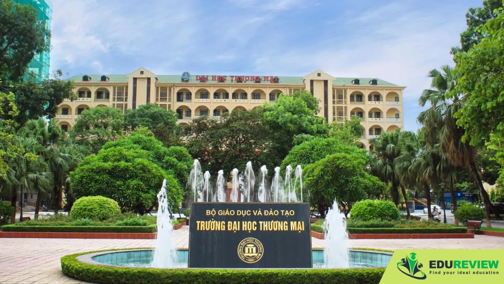 Đại học Thương Mại