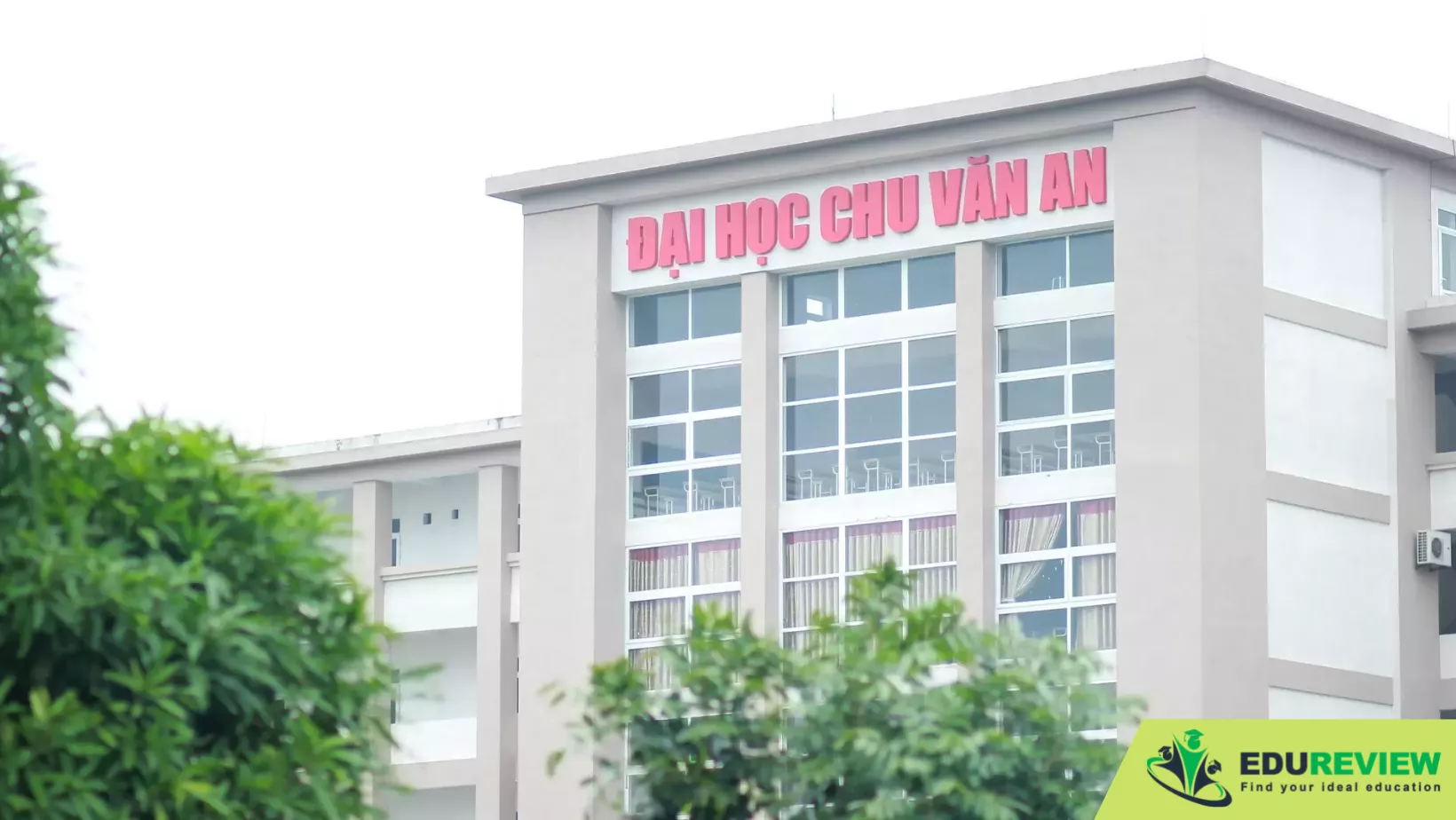 review đại học chu văn an