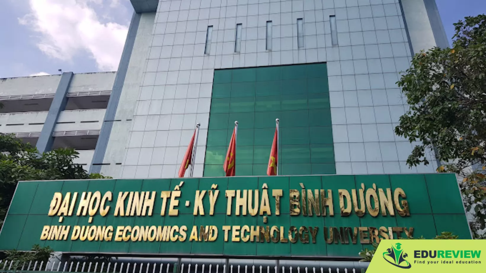 Tổng quan về Đại học Kinh tế Kỹ thuật Bình Dương