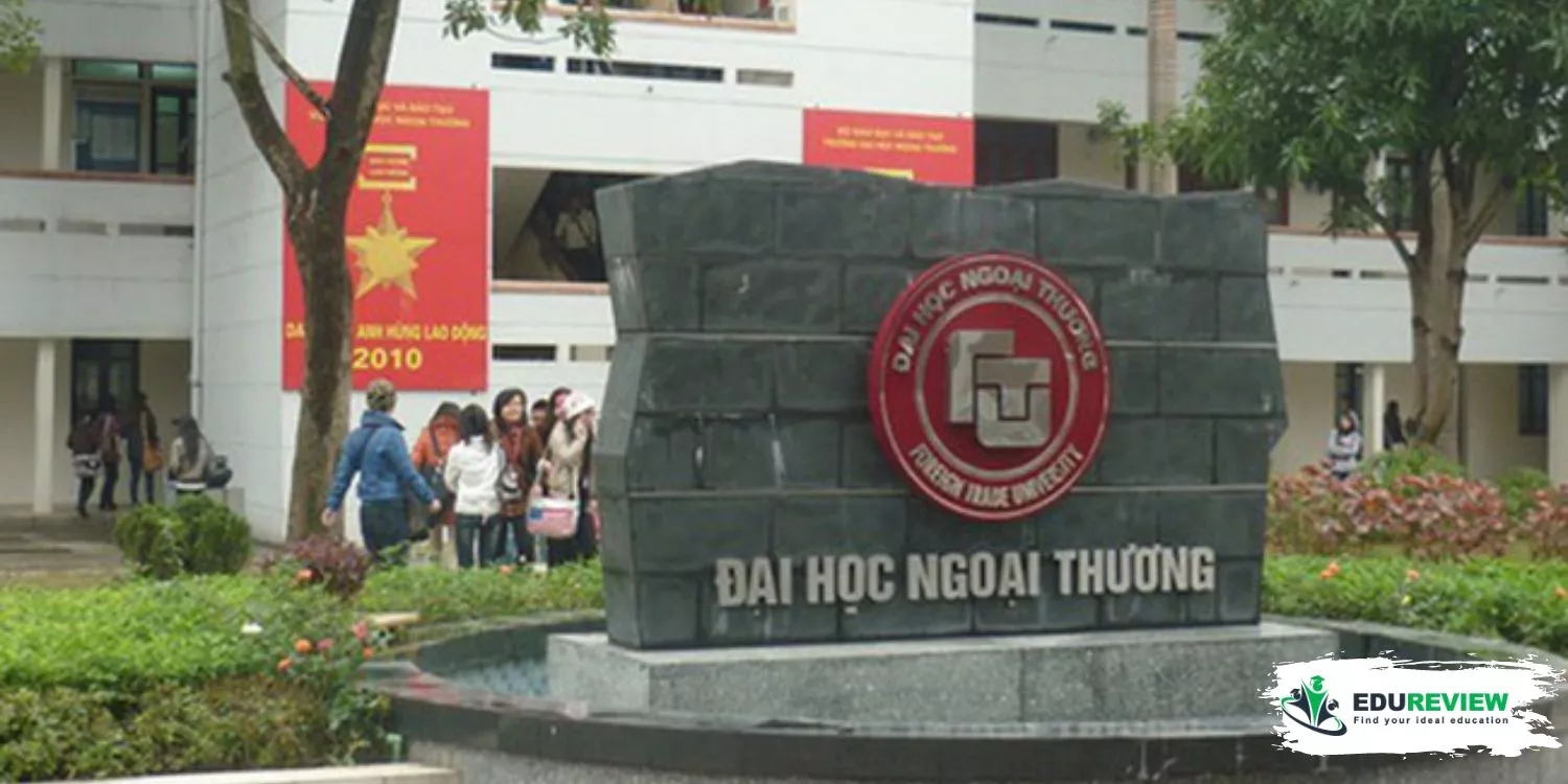 review đại học ngoại thương