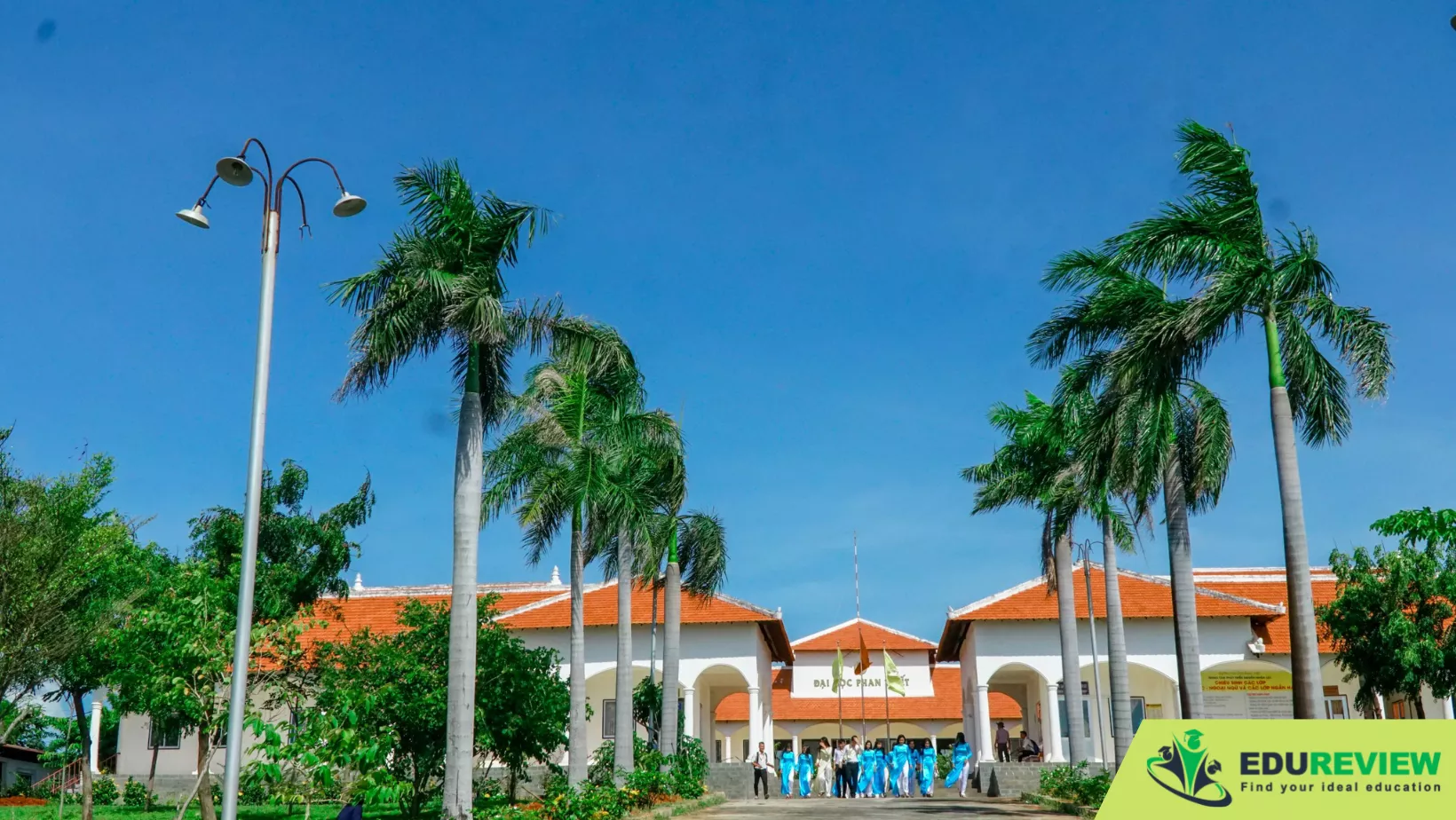 cơ sở vật chất đại học phan thiết