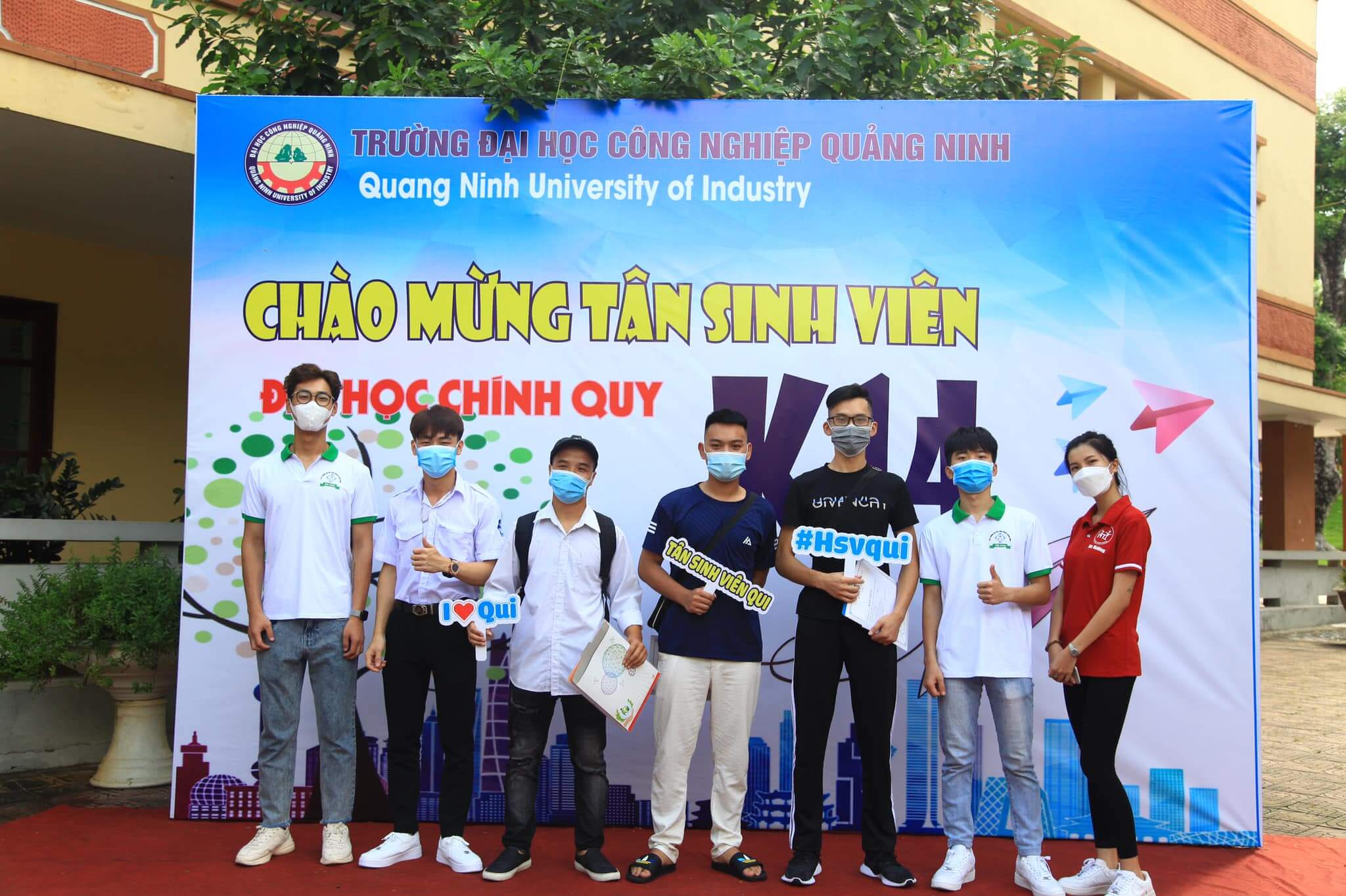 Tân sinh viên nhập học tại Trường Đại học Công nghiệp Quảng Ninh (QUI)